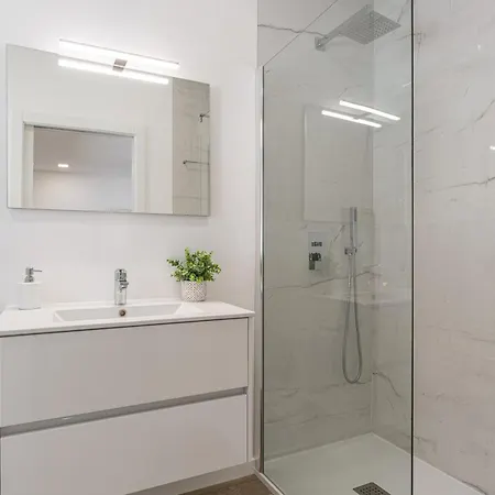 Casa vacanze Laura With Private Swimming Pool