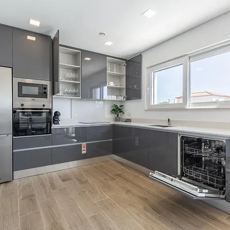 Casa vacanze Laura With Private Swimming Pool Lourinhã