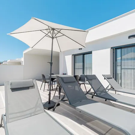 Laura With Private Swimming Pool Casa vacanze Lourinhã