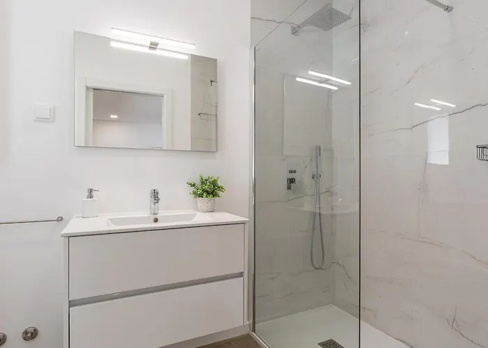 Nyaraló Laura With Private Swimming Pool