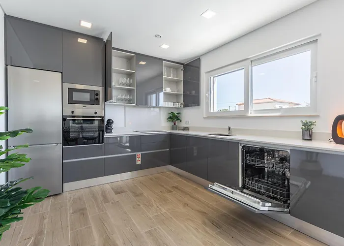 Сasa de vacaciones Laura With Private Swimming Pool Lourinhã